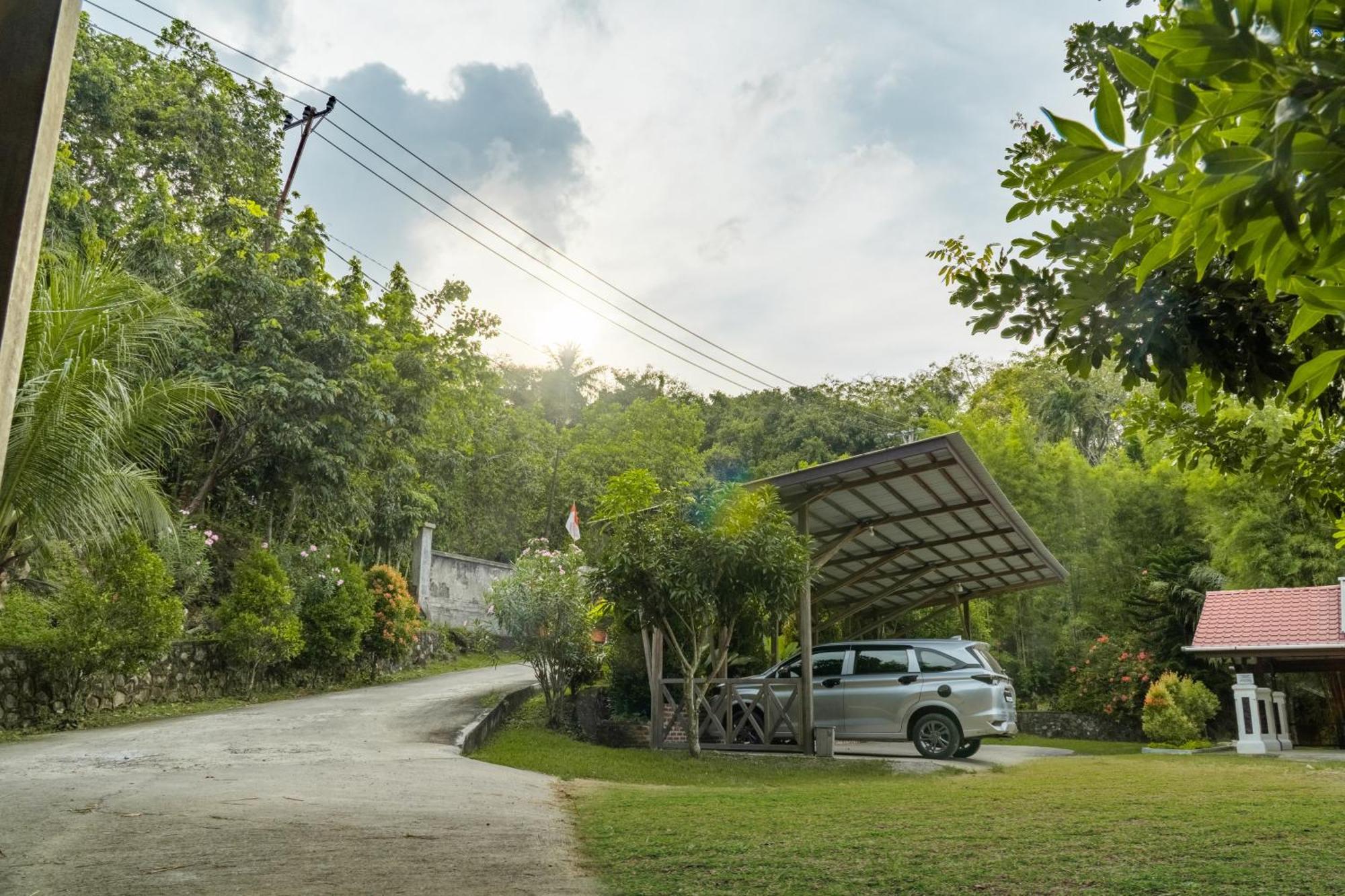 The Hawk'S Nest Resort Sabang  Kültér fotó
